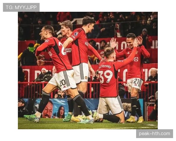 曼联阵容老化问题严重，滕哈格执教一年后球队崛起还是走向危机？