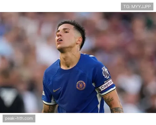 维蒂尼亚 vs 恩佐·费尔南德斯：中场组织模式与节奏控制的差异在哪？